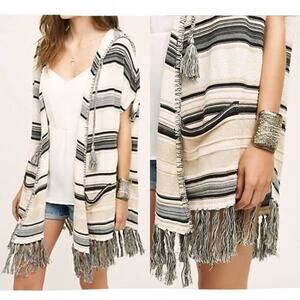 Anthro Moth Calexico Fringe Poncho Hooded Striped XS/Small